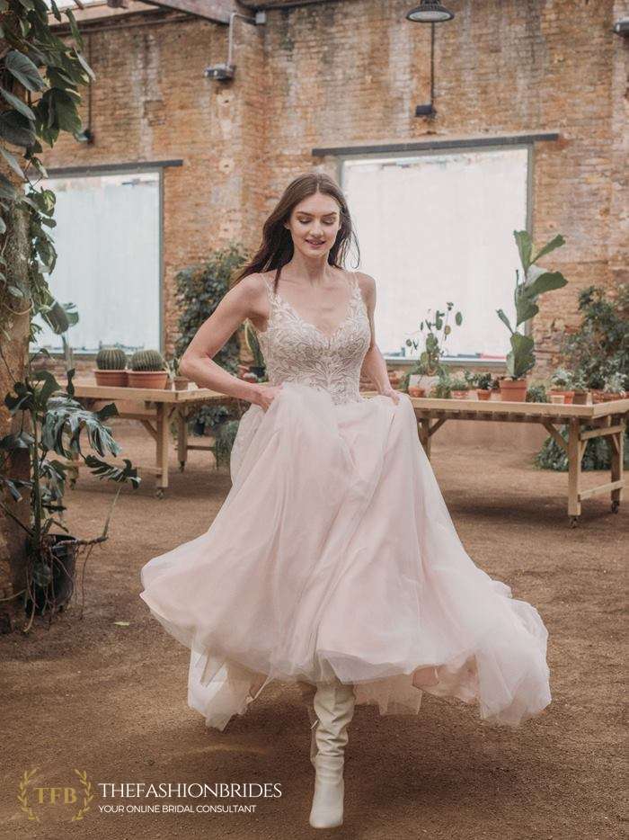 fara-sposa-Spring-2021-2022-Bridal-Collection-184 – The FashionBrides