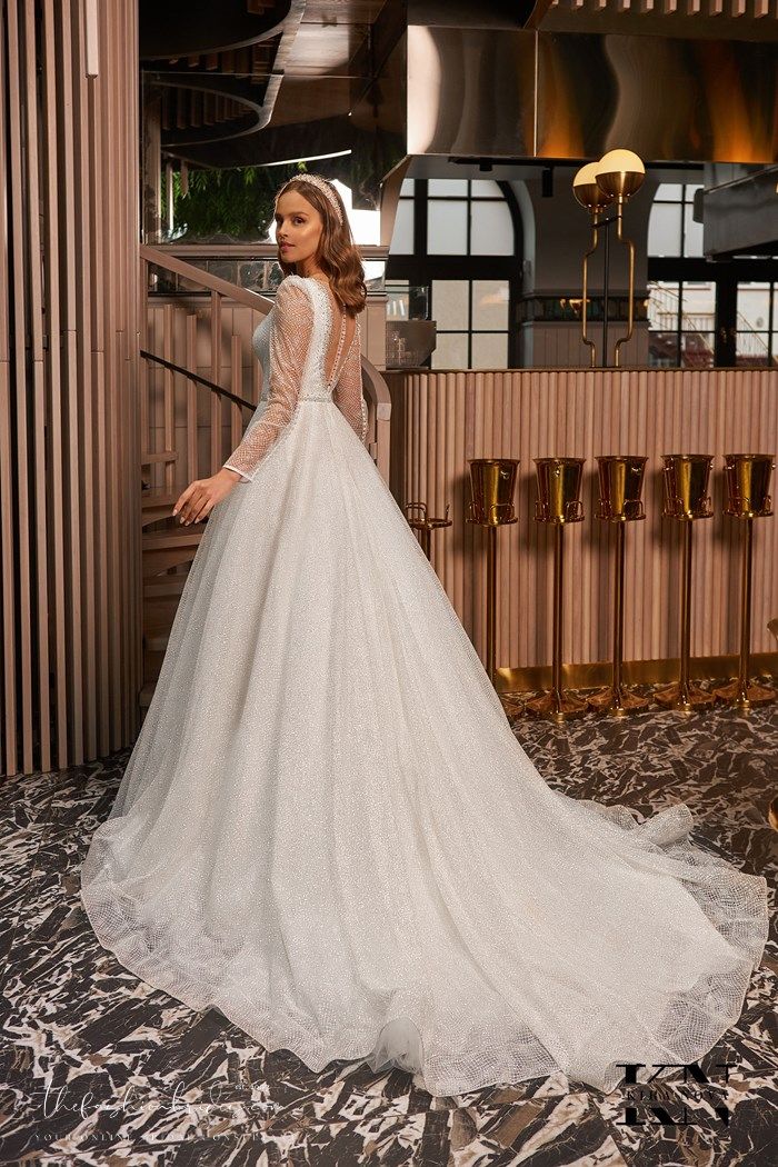 kiranova20222023SpringFallBridalWeddingDress34 The FashionBrides