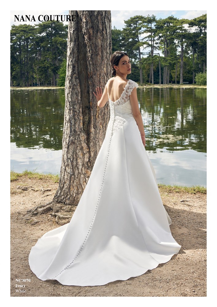 nanacouture2023SpringFallBridalWeddingDress08 The FashionBrides