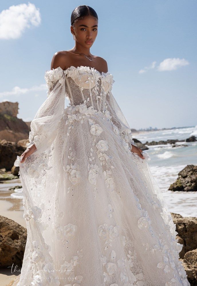 pnina-tornai-2023-Spring-Fall-Bridal-Wedding-Dress-13 – The FashionBrides