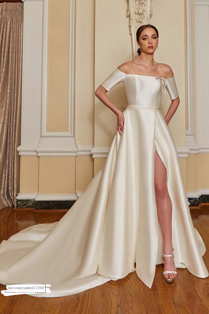 Yumi Katsura 2023 Spring Bridal Collection